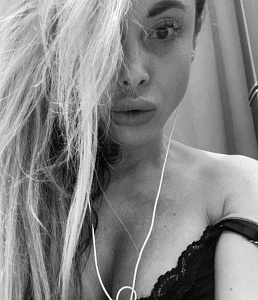 Настя из Нижневартовск - интим фото