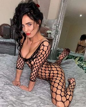 Все фото Вика - девушки по вызову