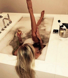 Девушка Настя, фото и отзывы